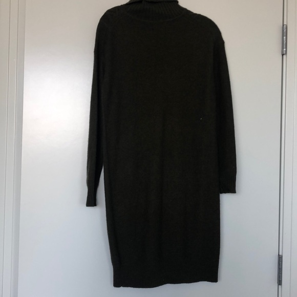 J. CREW Sweater Dress - Picture 4 of 4